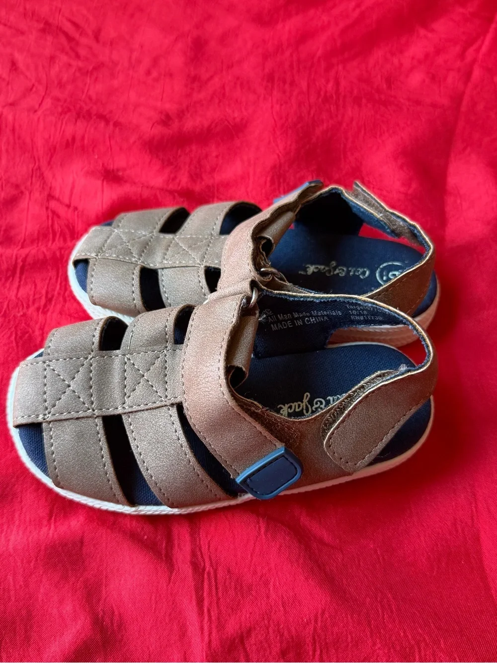 Cat & Jack Brown Kids Sandals with Navy Insole